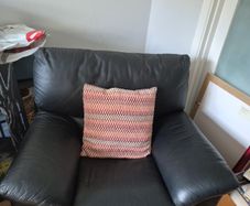 2 x Leather Reclining Armchairs