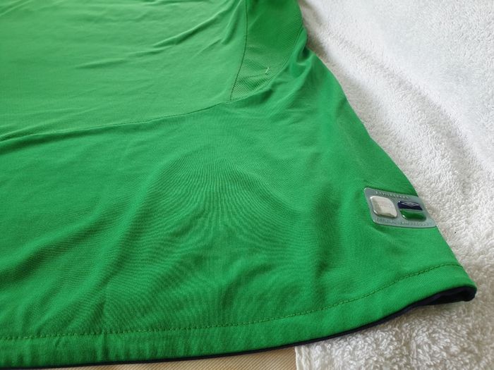 Northern Ireland Football Club Home Jersey 2004 to 2005 Extra Large Adult Umbro XL