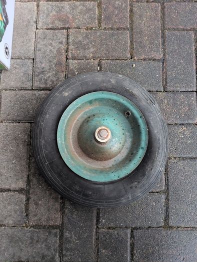 Wheelbarrow Tyre
