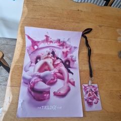 Melanie Martinez Memrobilia