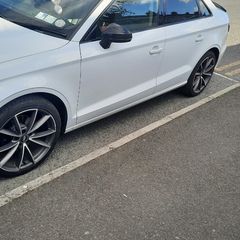 Audi RS4 Alloys V Spoke 19" with Full thread Matching tyres
