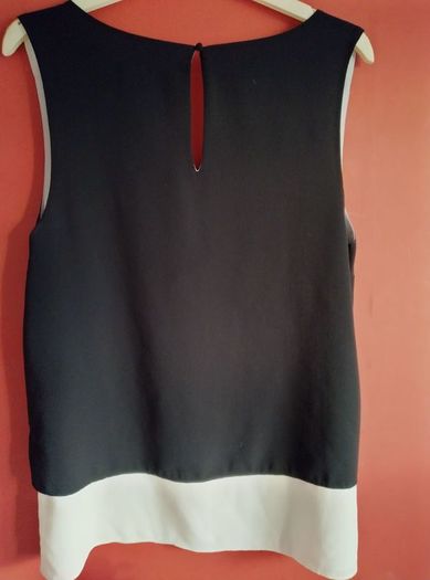 Ladies Top.(Windsmoor)