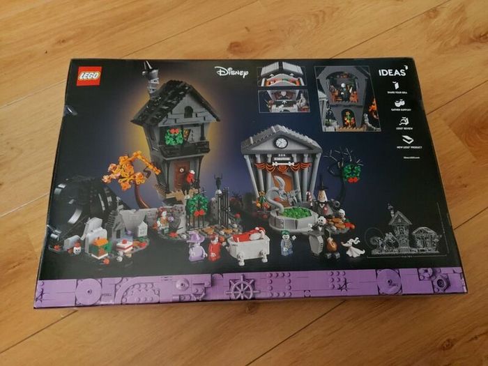 LEGO Ideas 21351 Disney Tim Burton's The Nightmare Before Christmas