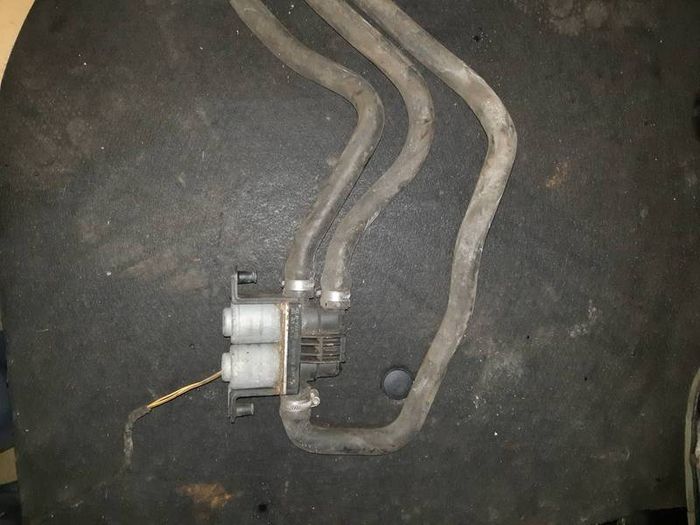 Bmw E39 5 Series E53 X5 Dual Heater Water Valve