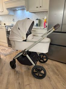 baby pram