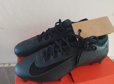 Nike Zoom Mercurial Vapor 16 Pro Adults Firm Ground Football Boots