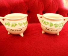 Antique 30's, "Sylvac Coldron,Portrush,Jug/Sugar Bowl Set.