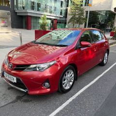 2013 Toyota Auris low mileage