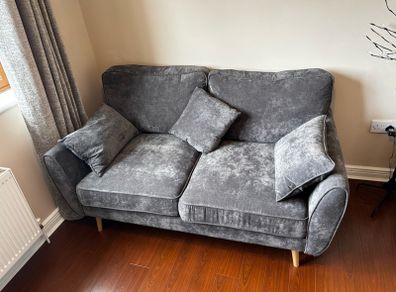 2 Seater Sofa - Excellent Condition