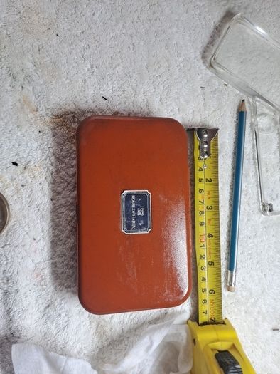 Vintage Hardy Neroda Fly Box with 75 flies