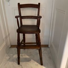 Traditional wooden high chair
