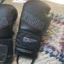 boxing glove black perfect condition Image 3
