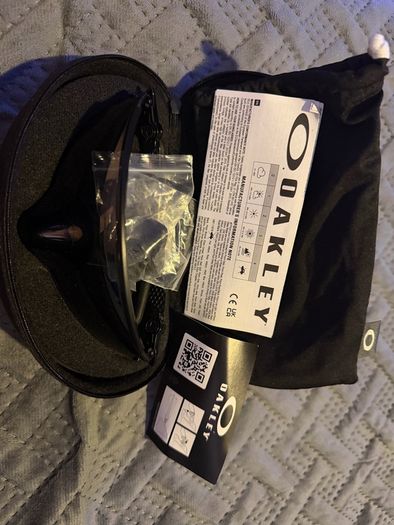 Oakley Kato Cycling Sunglasses