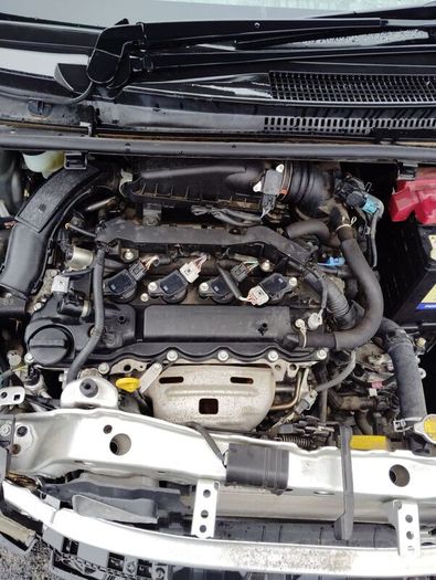 Breaking Toyota vitz 2013