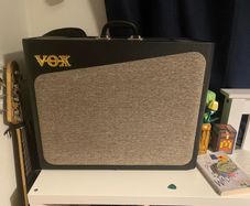Vox Av60