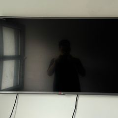 LG tv 42inch
