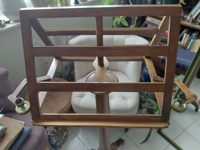 Antique wooden Duellist music stand with side candle sconcesAntique oak wooden music stand with side candle sconces