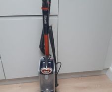Shark Vacuum Cleaner