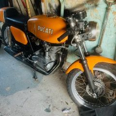 Ducati Desmo 250