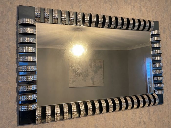 3 Mirrors