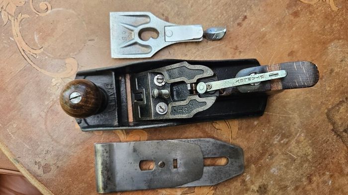 Stanley 4 1/2 wide smoothing plane