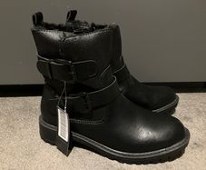 Buckle Casual Boot Fur Lining size 38 5 black Brand New