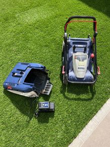 Spear & Jackson 37cm Cordless Rotary Lawnmower - 40V