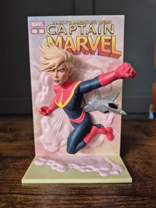 Captain Marvel 3D Comic Standee
