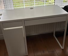 Desk Micke Ikea