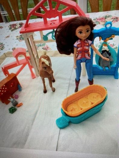 Spirit Lucky's Foal Nursery Play Set.