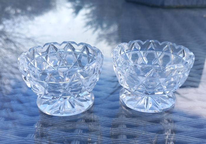 2 crystal salts, no damage, D18