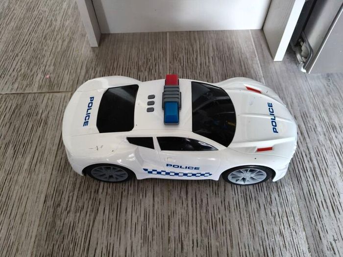 Police car