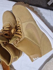 man trainers