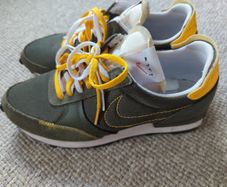 Nike N.354 Green and yellow