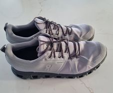 On RunningCloud 6 Waterproof