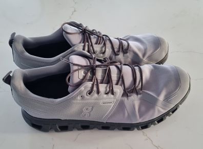 On RunningCloud 6 Waterproof