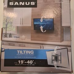 SANUS TV wall Mount