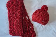 Hat &amp; Scarf set (John Rocha)