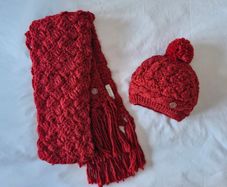 Hat & Scarf set (John Rocha)