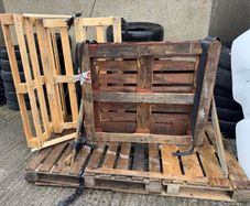 wood/pallets