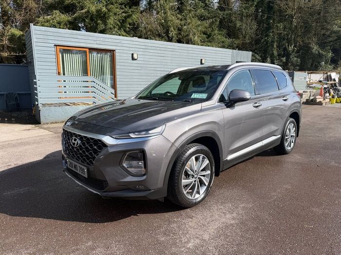 2020 Hyundai Santa Fe Exec Plus
