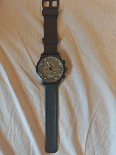 Men's watch
