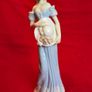 Porcelain Figurine "Lady with Hat"  DeCaprio Collection, CR 204, 1998 Image 3