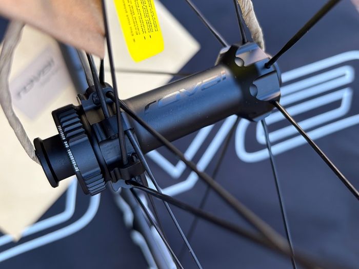 Specialized Alpinist CLX II Disc Road Bike Wheel Set NEW!