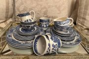 Vintage Willow ceramics
