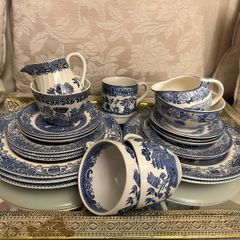 Vintage Willow ceramics