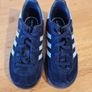 Kids adidas trainers Image 2