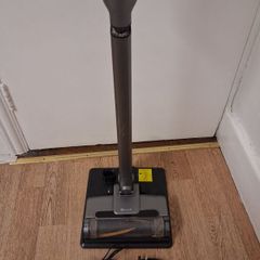 Shark cordless vacuum cleaner