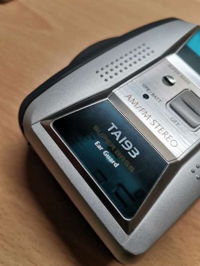 AIWA TA193 Walkman Cassette Player