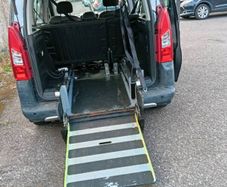Car Peugeot Horizon Wheelchair accessible